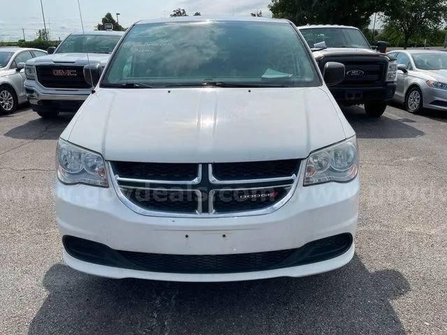Used 2013 Dodge Grand Caravan SE FWD image 2