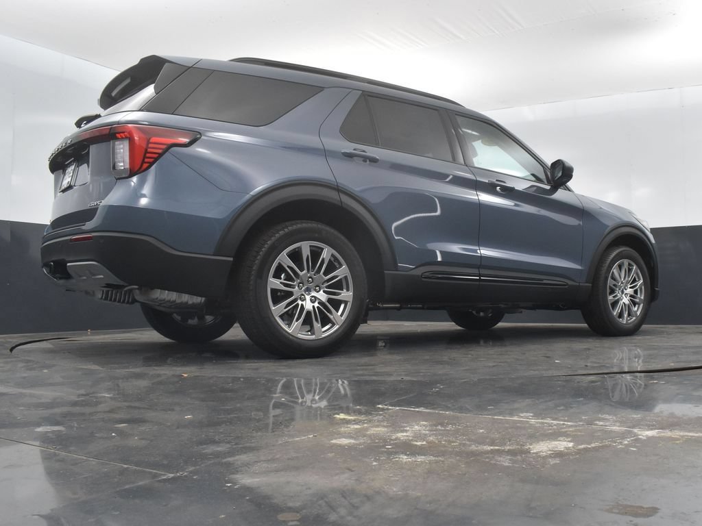 New 2026 Ford Explorer Active w/ Active Comfort Package AWD/4WD image 52