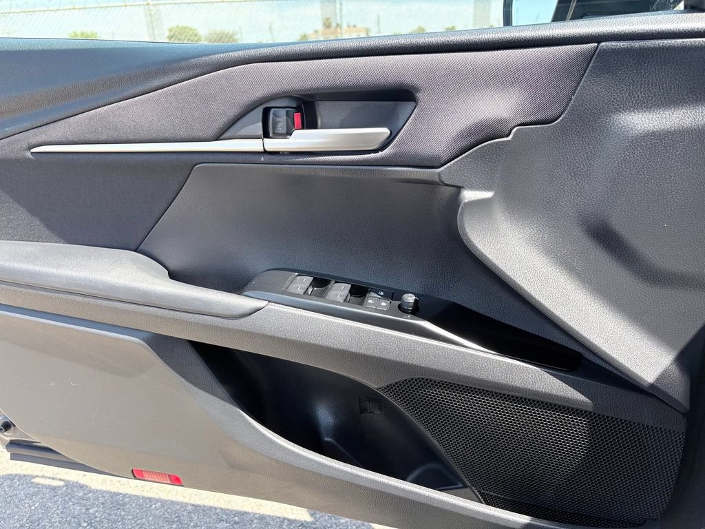 Used 2025 Toyota Camry LE FWD image 13