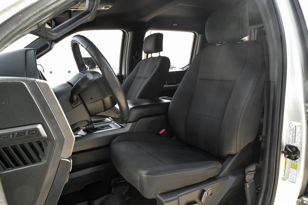 Used 2016 Ford F150 XLT w/ Equipment Group 302A Luxury image 37