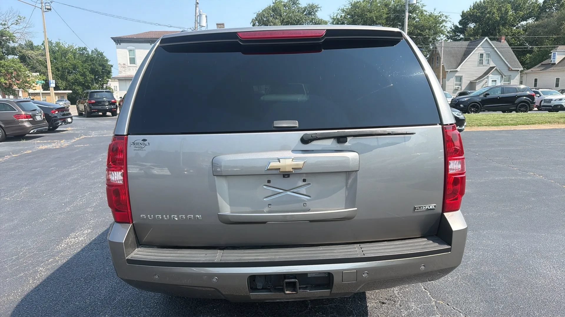 Used 2008 Chevrolet Suburban LTZ w/ LTZ Preferred Equipment Group AWD/4WD image 6