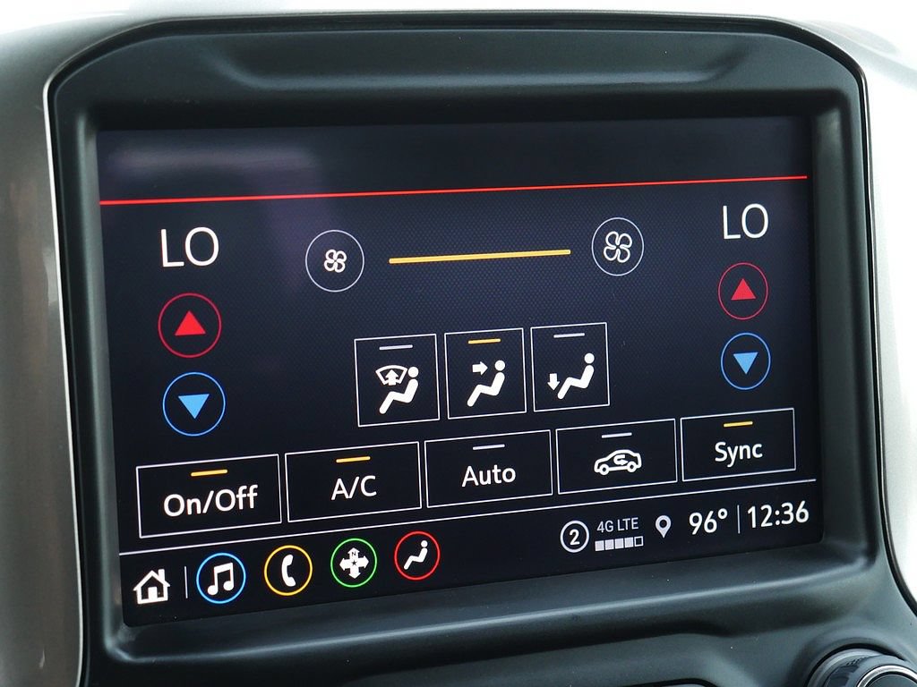 Used 2022 Chevrolet Silverado 3500 LTZ AWD/4WD image 40