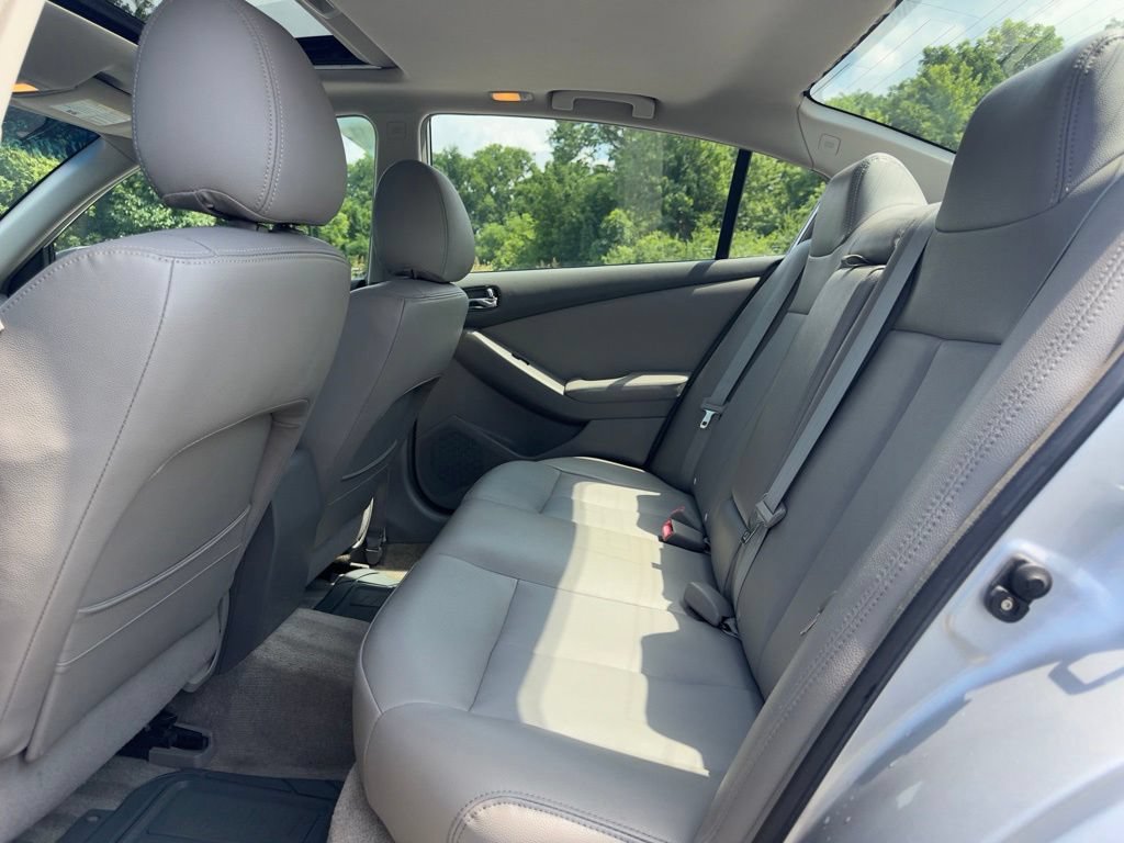 Used 2011 Nissan Altima 2.5 S w/ Convenience Pkg FWD image 24