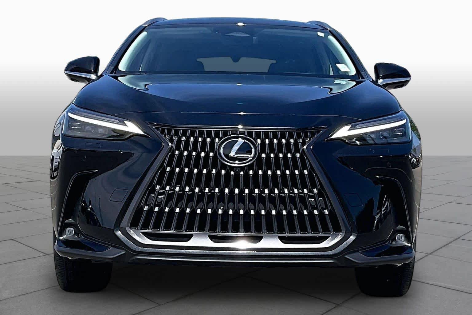 Used 2024 Lexus NX 350h AWD w/ Vision Package image 4