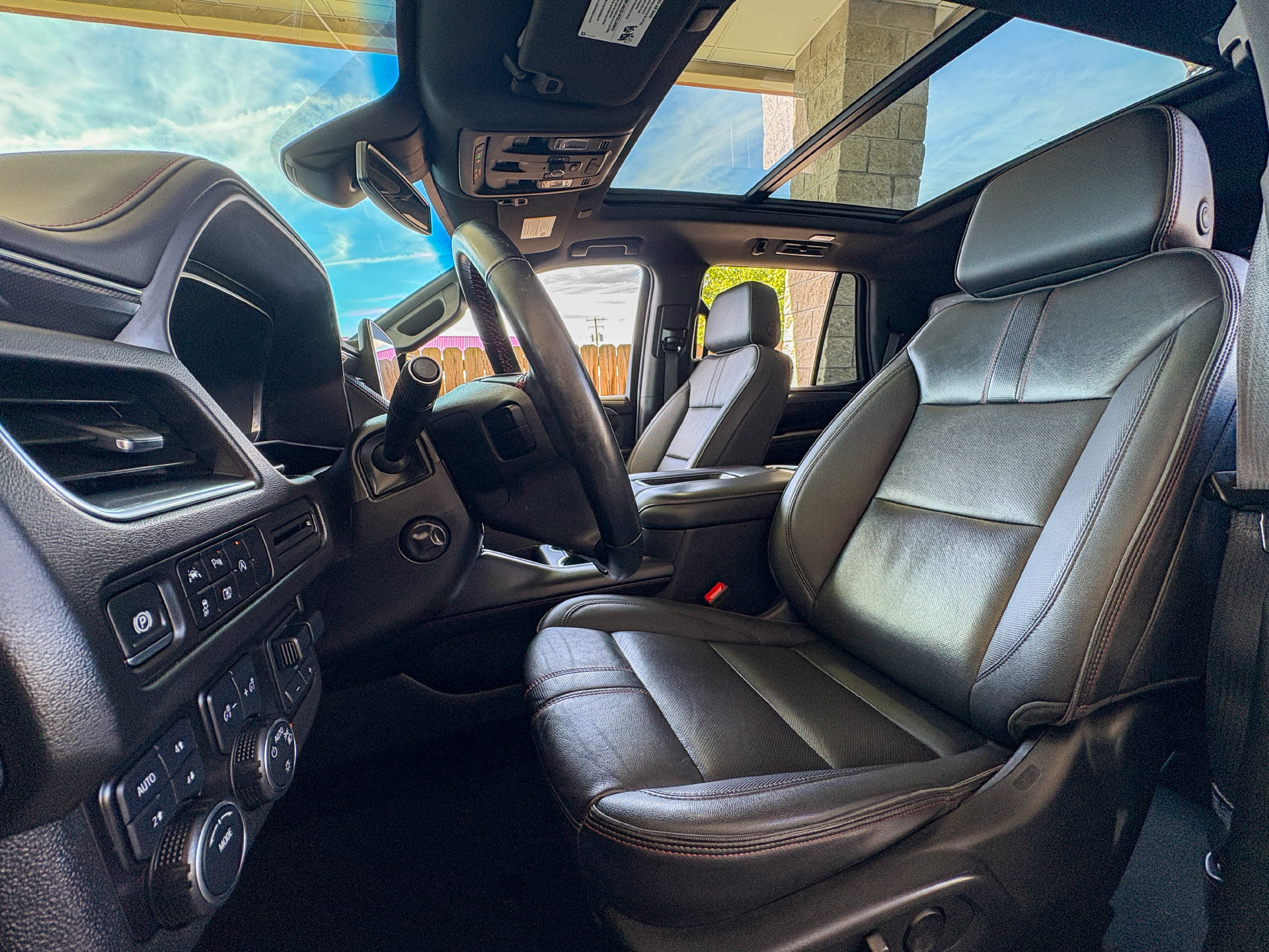 Used 2024 Chevrolet Tahoe RST w/ Luxury Package AWD/4WD image 22