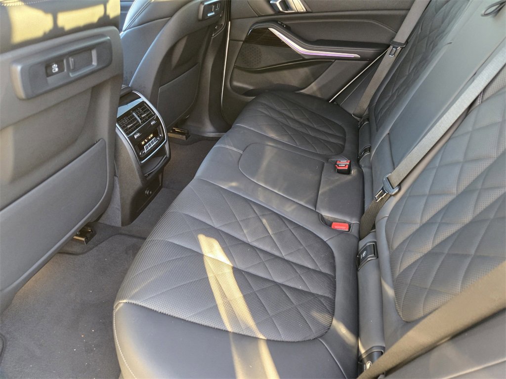Used 2023 BMW X5 xDrive45e image 18