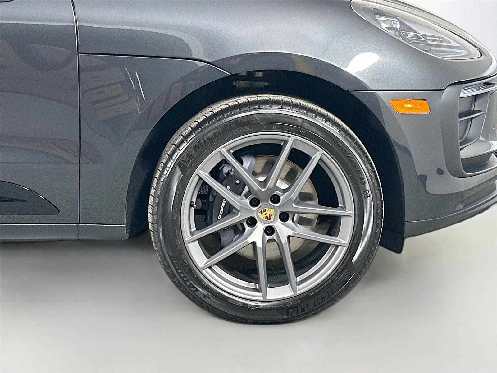 Certified 2026 Porsche Macan Turbo AWD/4WD image 14