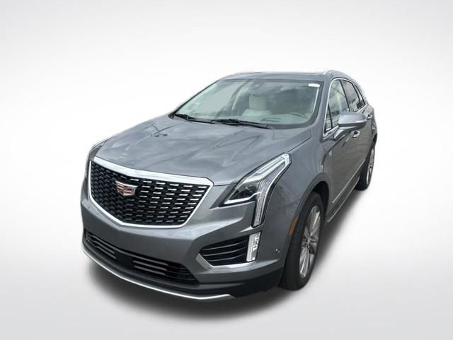 Certified 2022 Cadillac XT5 Premium Luxury w/ Technology Package FWD image 2