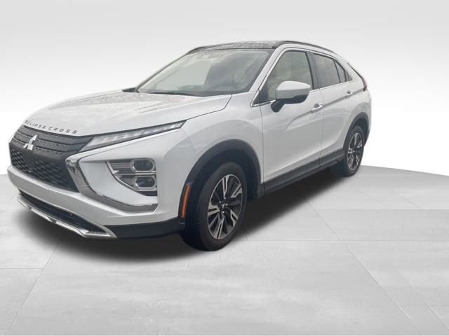 Used 2024 Mitsubishi Eclipse Cross SE AWD/4WD image 2