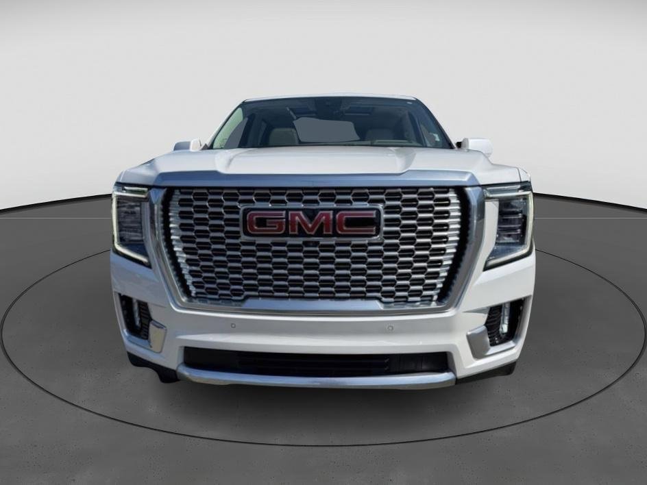 Certified 2024 GMC Yukon XL Denali w/ Denali Reserve Package image 3