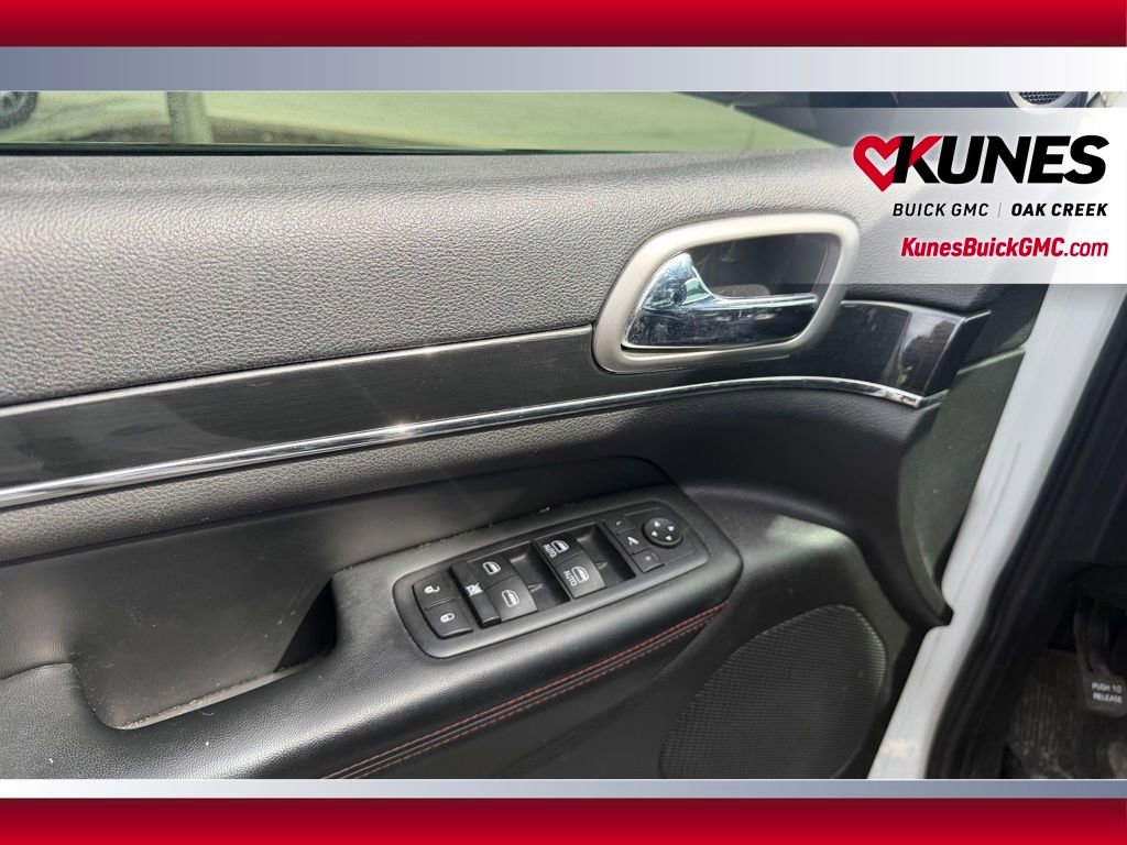 Used 2020 Jeep Grand Cherokee Trailhawk AWD/4WD image 11
