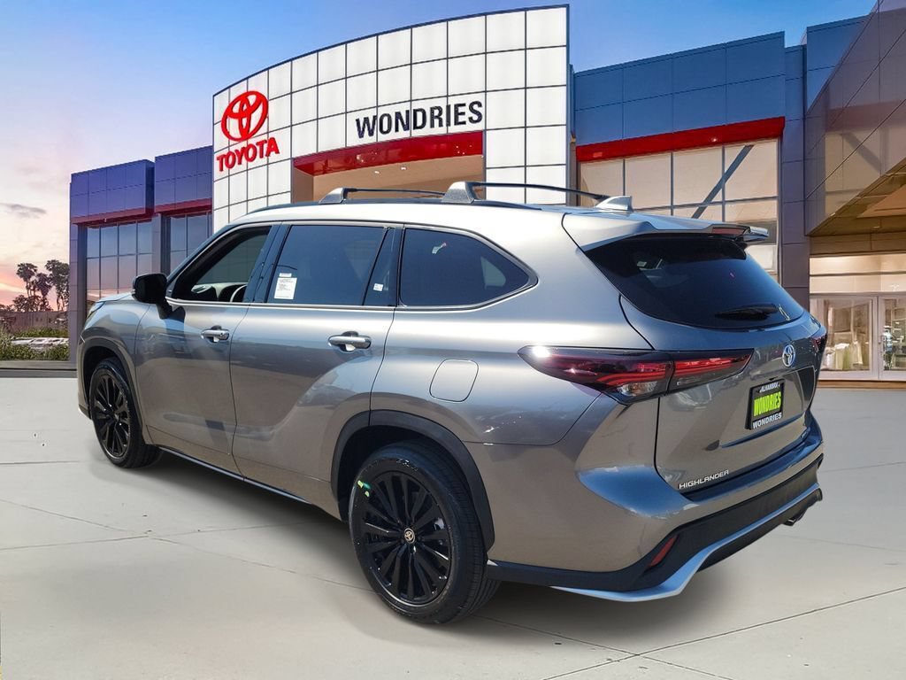 New 2026 Toyota Highlander XSE AWD/4WD image 3