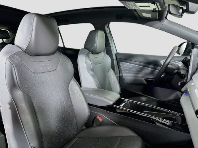 Certified 2023 Volkswagen ID.4 Pro S AWD/4WD image 31