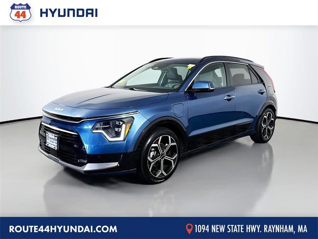 Used 2023 Kia Niro SX Touring FWD image 1