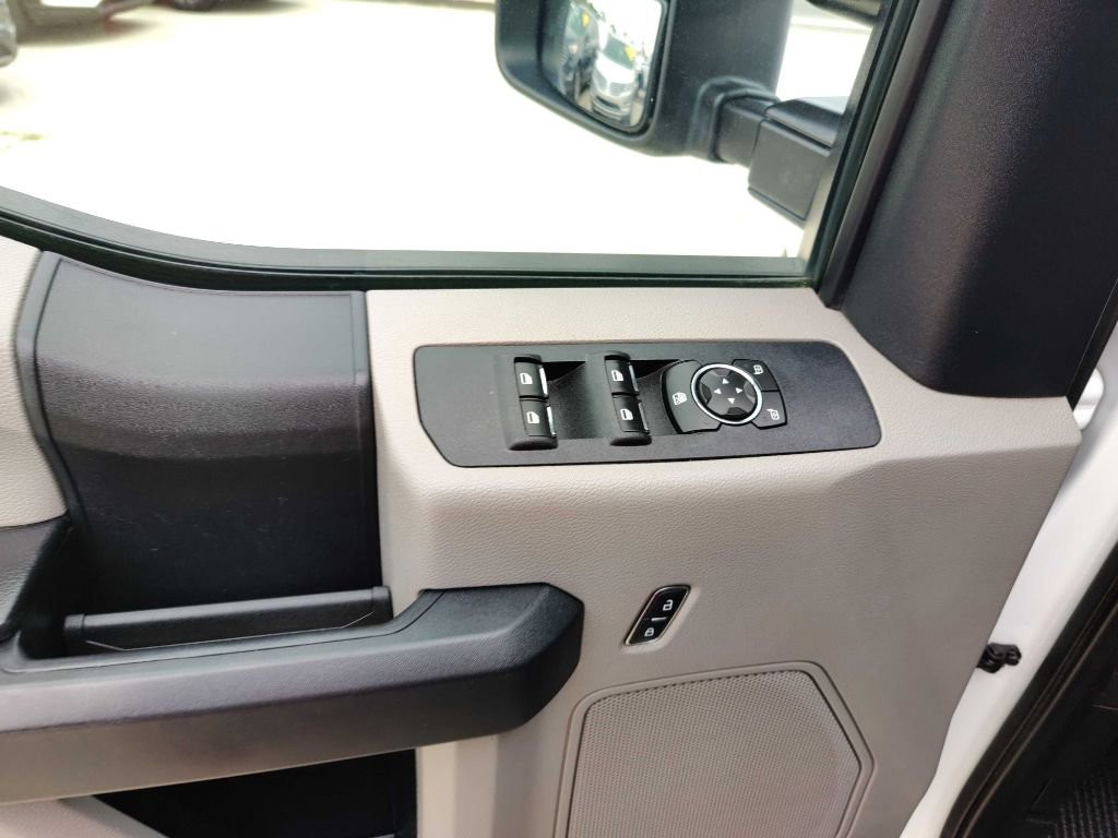 Used 2021 Ford F350 XL w/ Power Equipment Group image 17