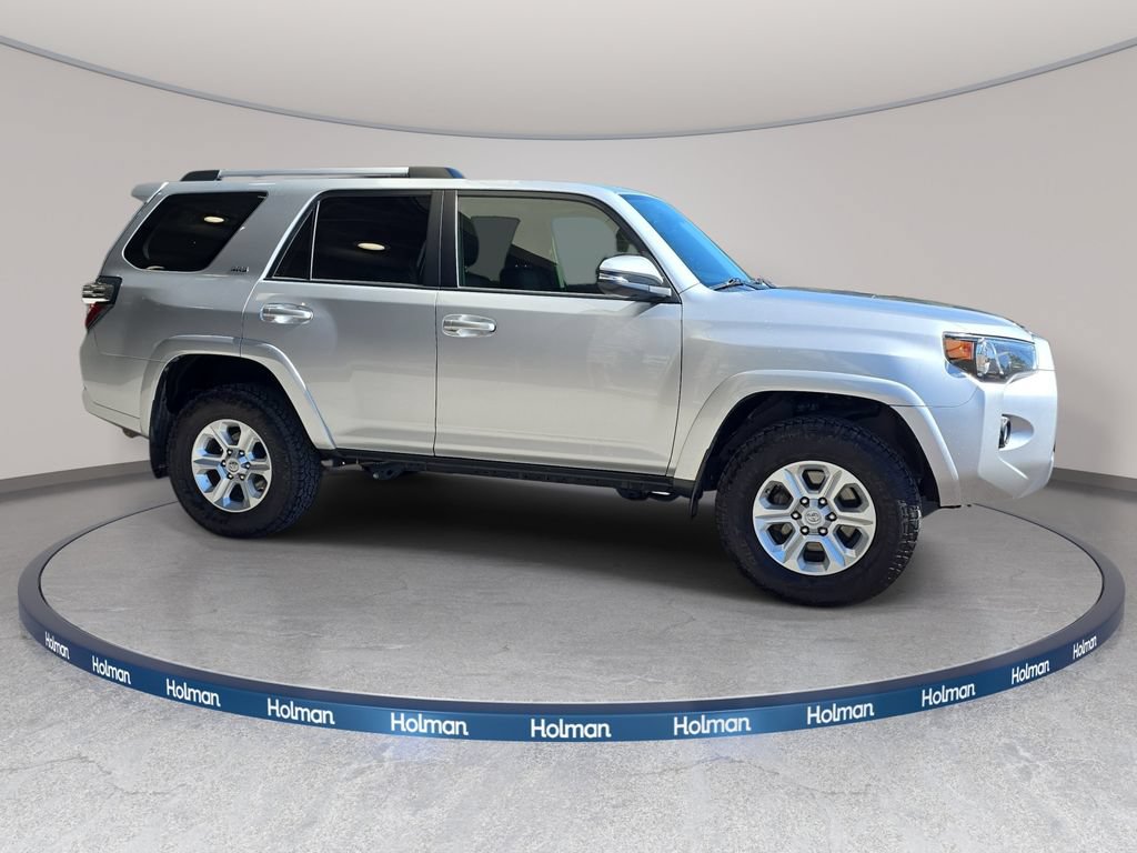Used 2019 Toyota 4Runner SR5 Premium AWD/4WD image 5