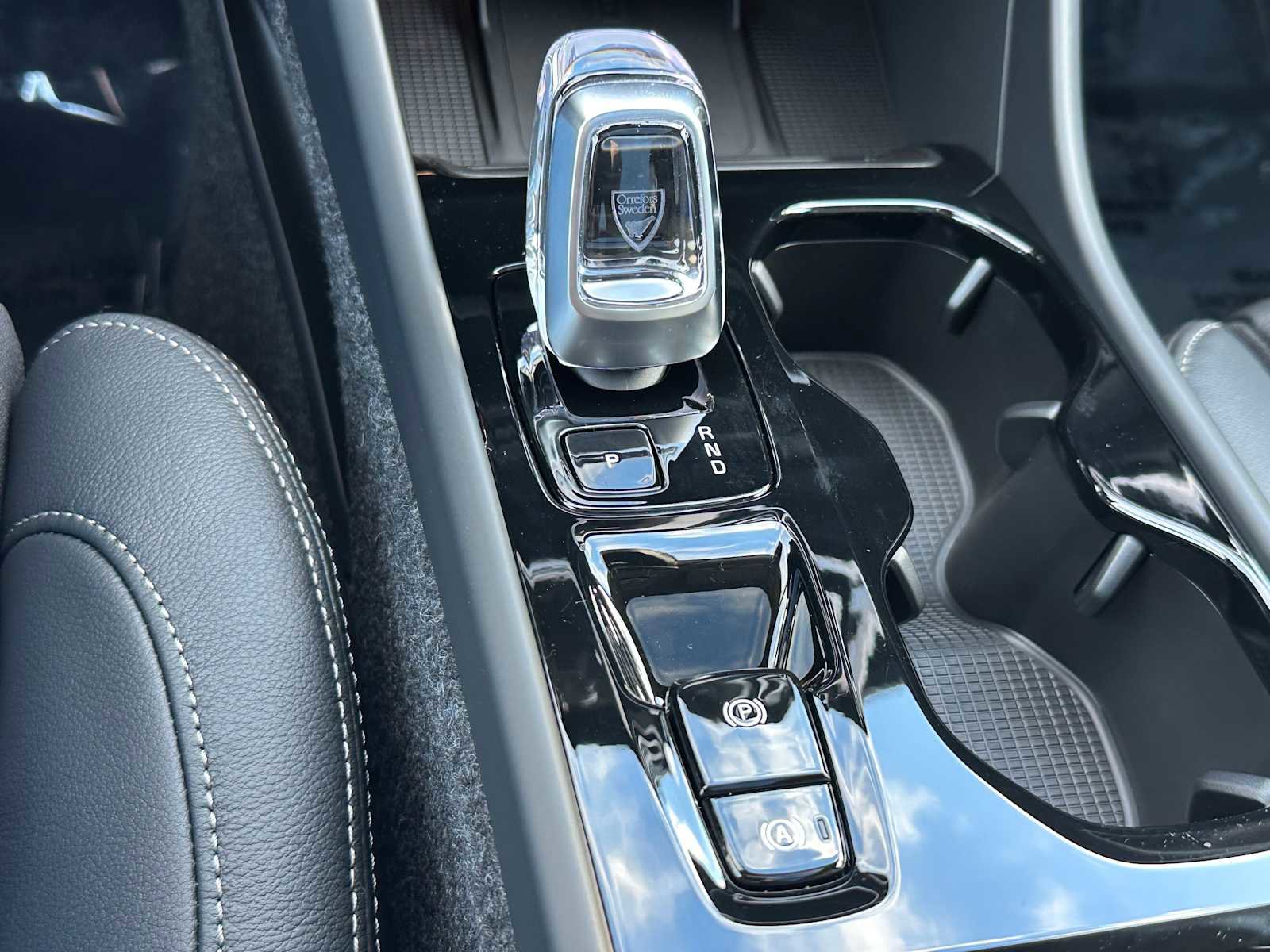 New 2026 Volvo XC40 B5 Ultra w/ Climate Package image 32