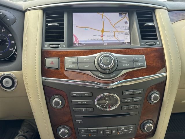 Used 2017 INFINITI QX80 4WD w/ Deluxe Technology Package image 3