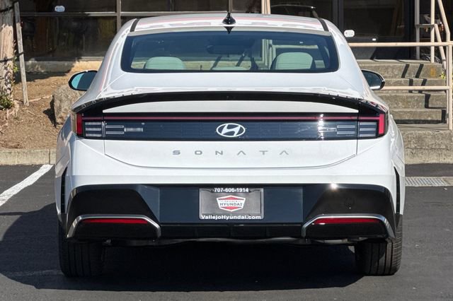 New 2026 Hyundai Sonata SEL FWD image 7