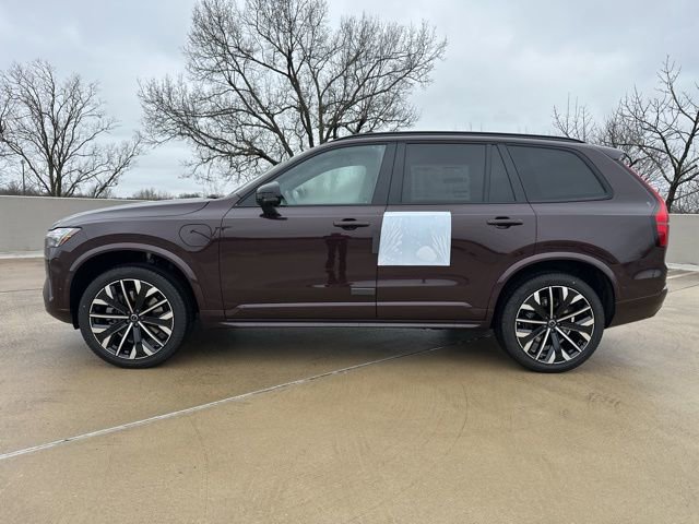 New 2026 Volvo XC90 T8 Ultra w/ Protection Package Premier AWD/4WD image 4