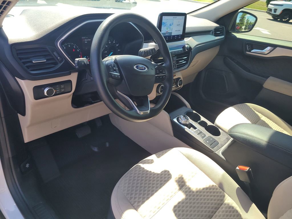 Used 2020 Ford Escape SE FWD image 15