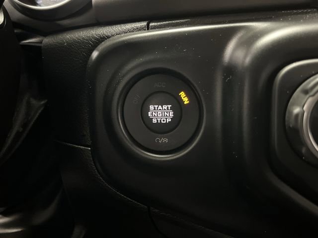 Used 2022 Jeep Gladiator Willys image 21