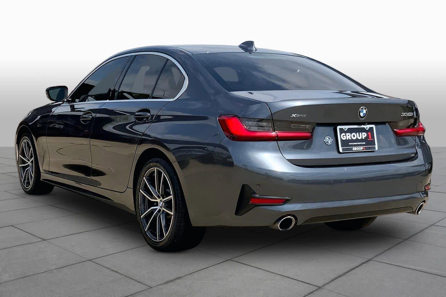 Used 2020 BMW 330i xDrive Sedan w/ Convenience Package AWD/4WD image 12