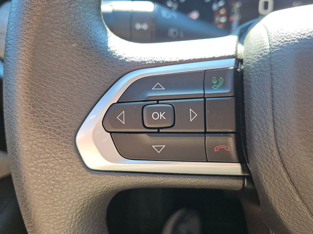 Used 2025 Jeep Compass Sport AWD/4WD image 21
