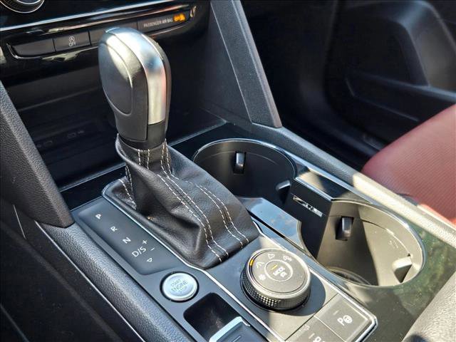 Used 2023 Volkswagen Atlas Cross Sport SEL Premium R-Line image 12