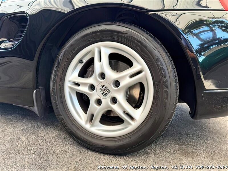 Used 1999 Porsche Boxster image 13