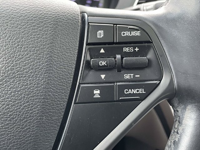 Used 2015 Hyundai Sonata Limited w/ Option Group 06 FWD image 23