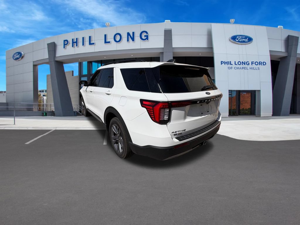 Certified 2025 Ford Explorer Active w/ Active Comfort Package AWD/4WD image 4