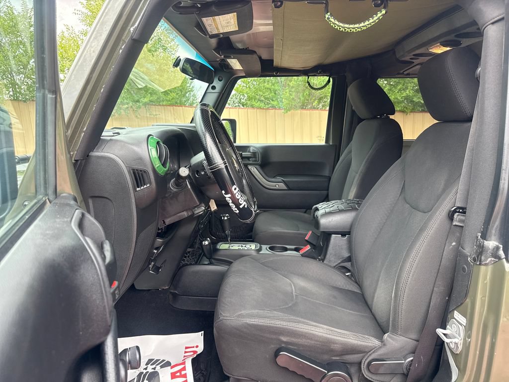 Used 2015 Jeep Wrangler Sport AWD/4WD image 13