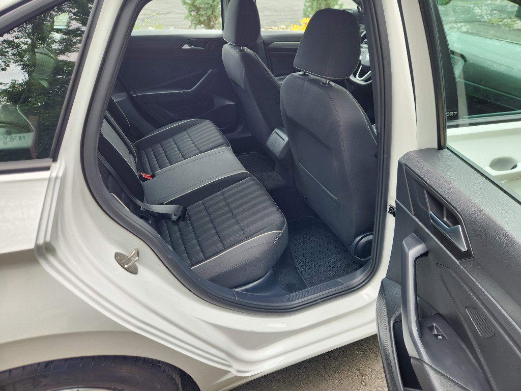Certified 2024 Volkswagen Jetta Sport image 15