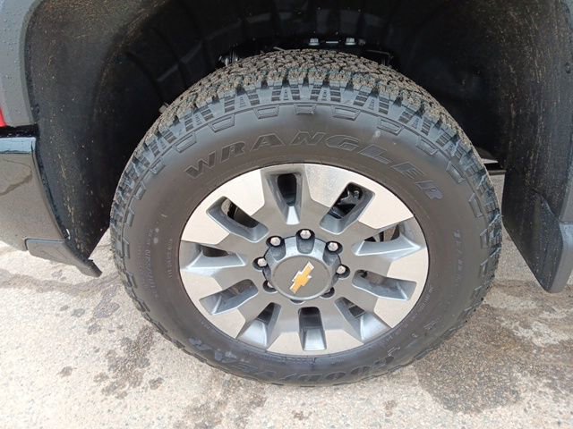 New 2026 Chevrolet Silverado 2500 Custom w/ Custom Value Package image 5