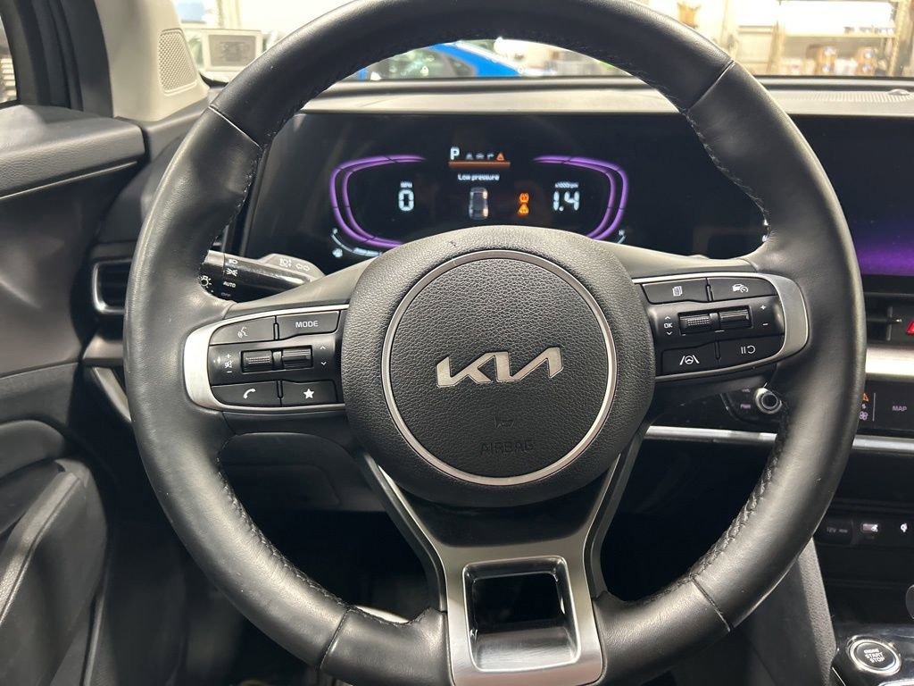 Certified 2023 Kia Sportage EX image 14