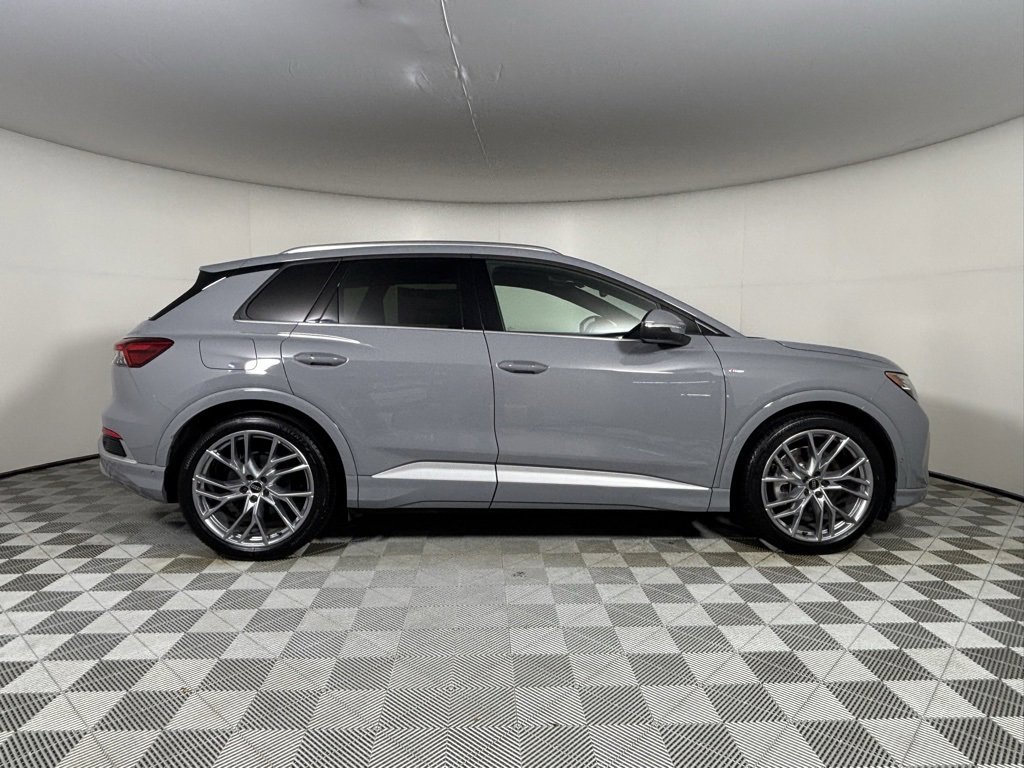 New 2026 Audi Q4 e-tron Premium Plus image 8