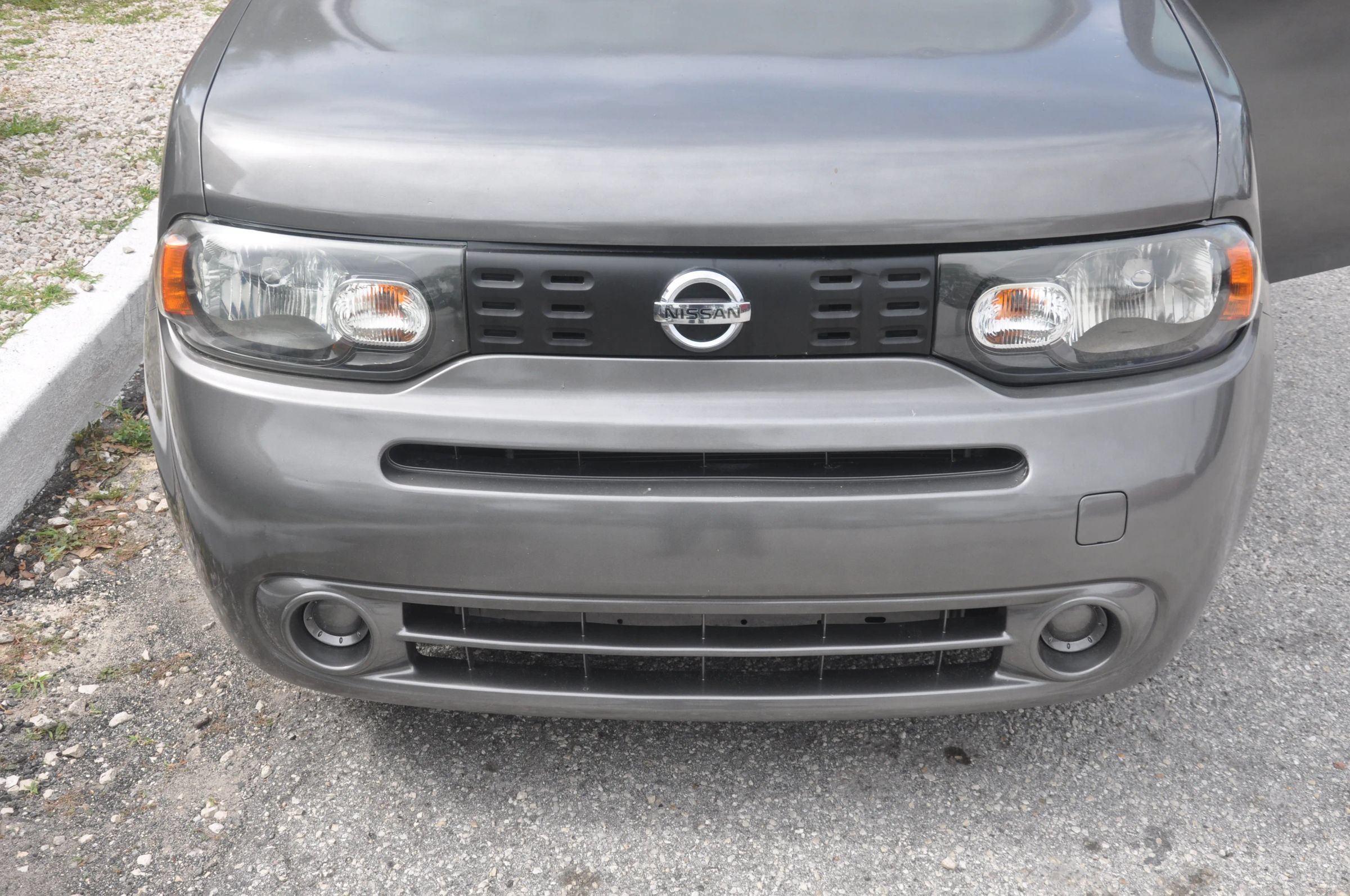 Used 2010 Nissan Cube 1.8 SL w/ Interior Designer Pkg FWD image 23
