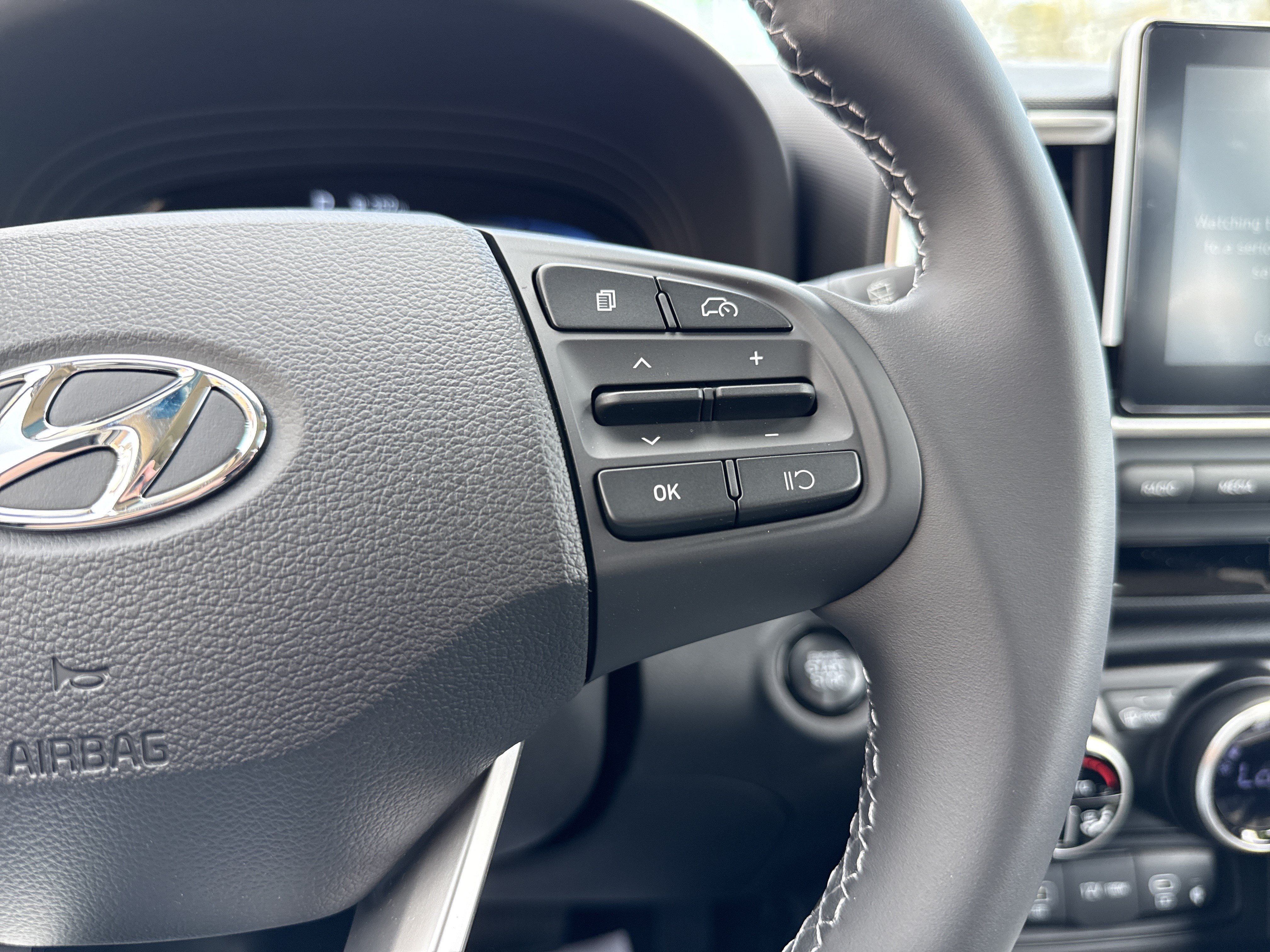 New 2026 Hyundai Venue SEL FWD image 19