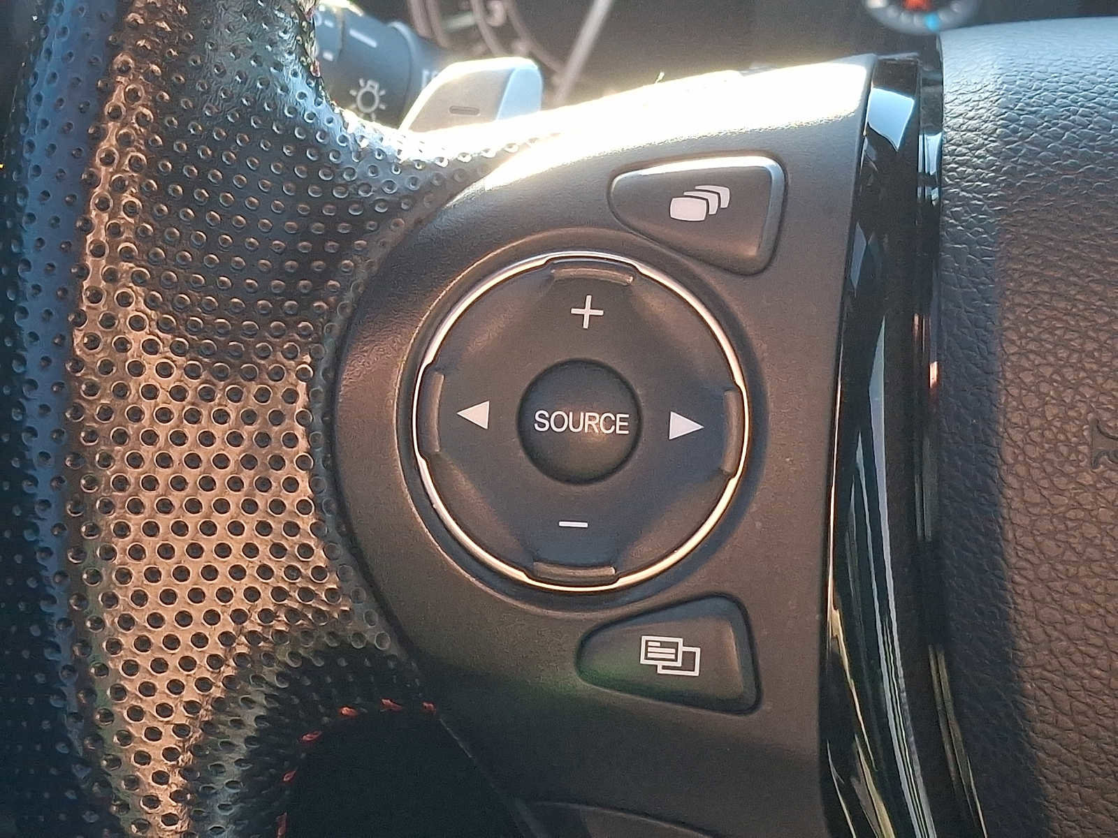 Used 2021 Honda Ridgeline Black Edition image 18