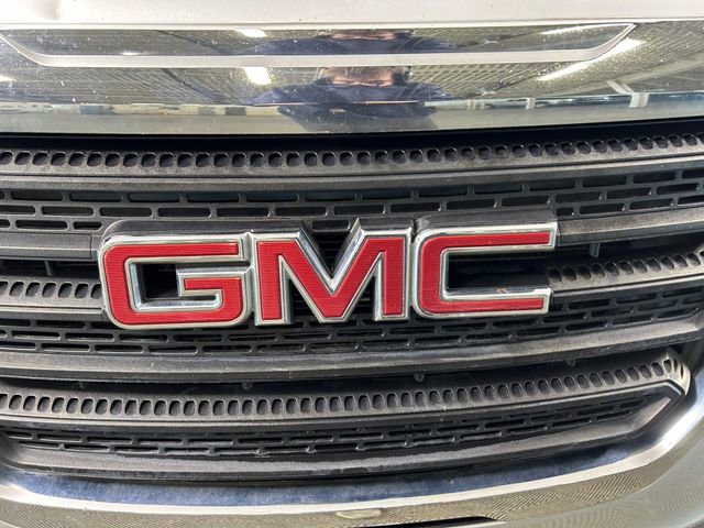Used 2017 GMC Terrain SLE image 8