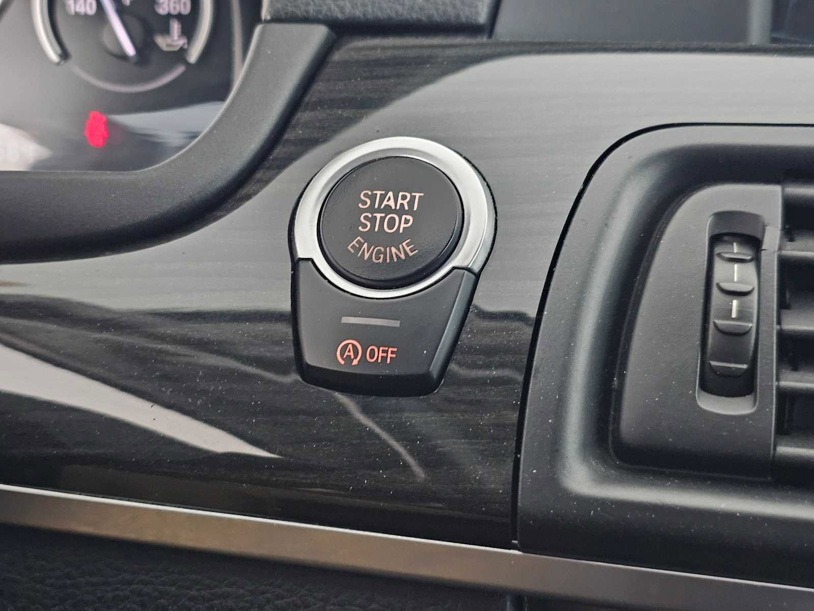 Used 2013 BMW 535i Sedan image 29