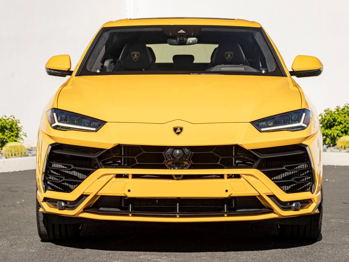 Used 2021 Lamborghini Urus AWD/4WD image 3