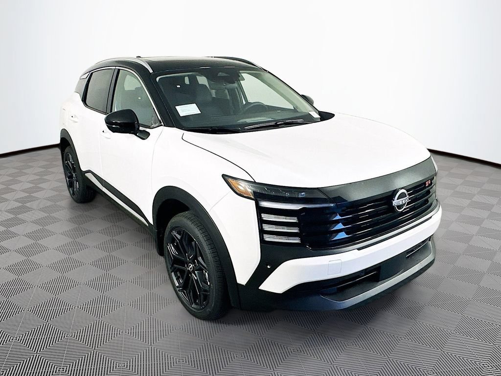 New 2026 Nissan Kicks SR w/ SR Premium Package FWD image 1