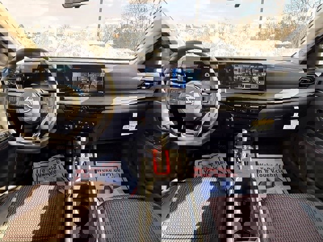 New 2026 Nissan Kicks SR w/ Cold Weather Package image 18