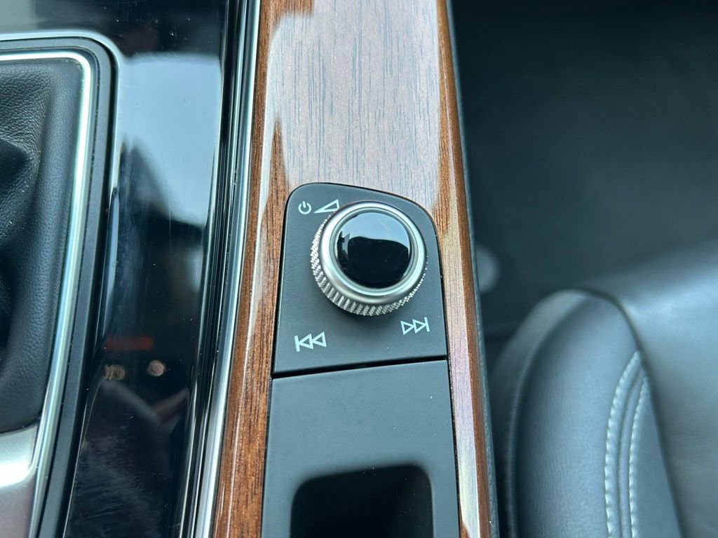 Used 2023 Audi A4 2.0T Premium image 43