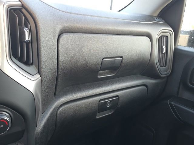 Used 2022 Chevrolet Silverado 2500 W/T w/ Safety Confidence Package image 22
