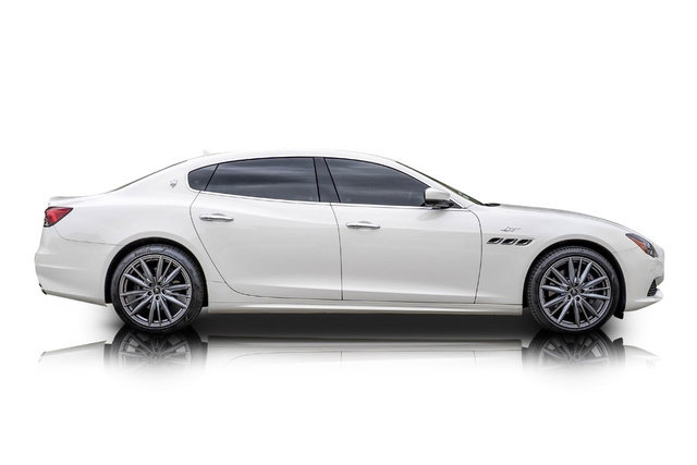 Used 2023 Maserati Quattroporte GT RWD image 2