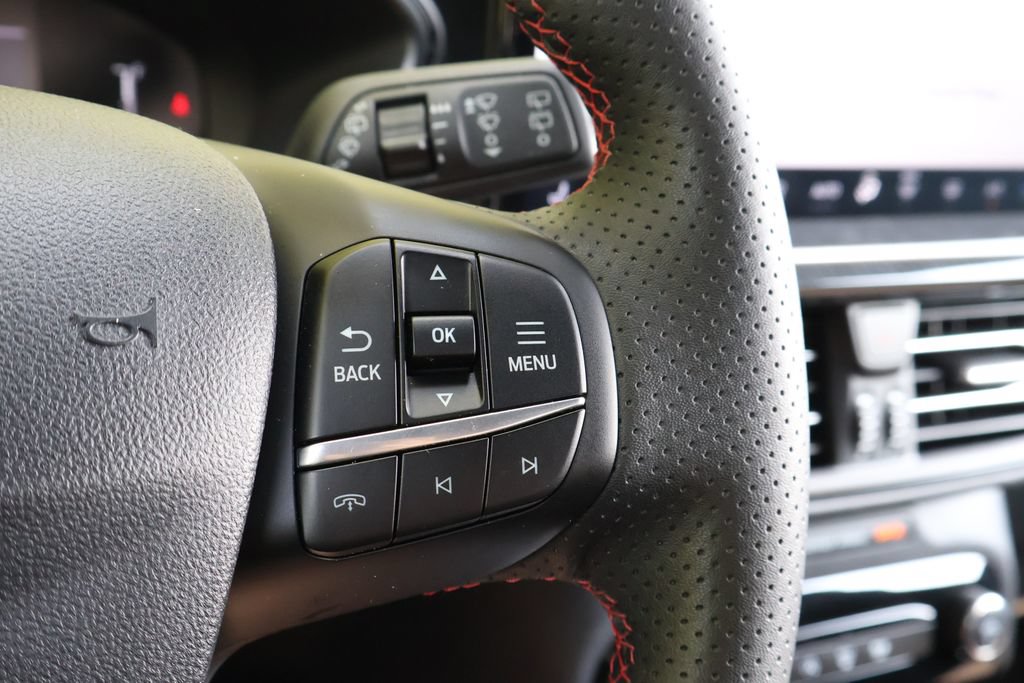 Used 2024 Ford Escape ST-Line w/ Tech Pack #1 AWD/4WD image 30