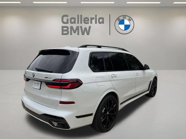 Used 2026 BMW X7 xDrive40i w/ M Sport Package AWD/4WD image 7